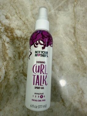 Not Your Mother's Defining Curl Talk Spray Gel — Purple